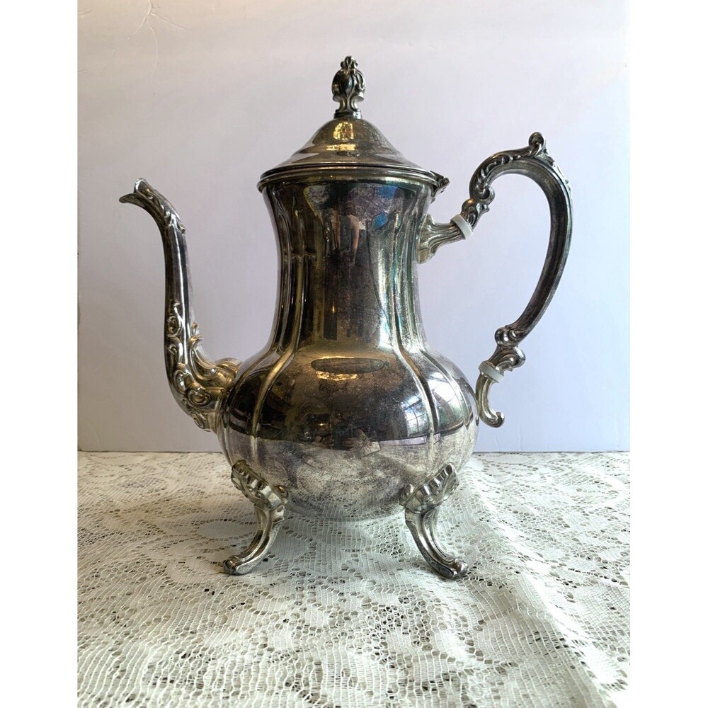 Towle Silverplated Coffee Tea Pot TWS305 Victorian Silverplated 11" Hollowware